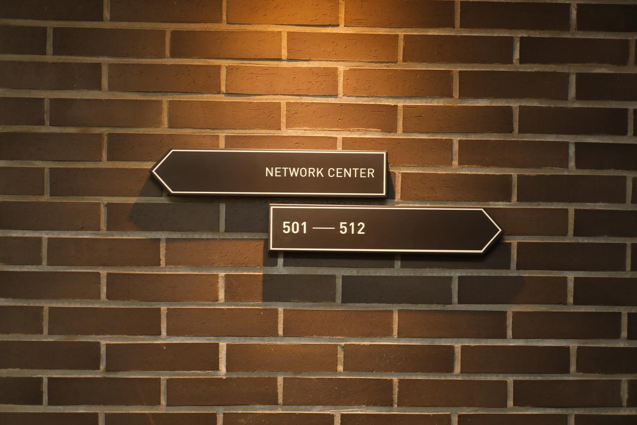 The First Hotel Changwon Exterior photo